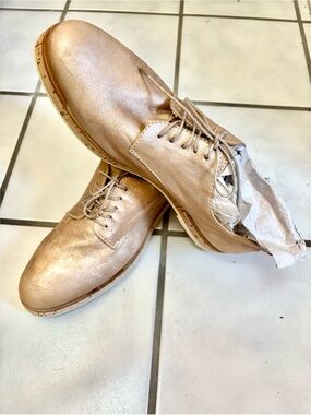 Attilio Giusti Leombruni Men's Metallic Gold-Tan Leather Derby Shoes-W-8, M-6.5